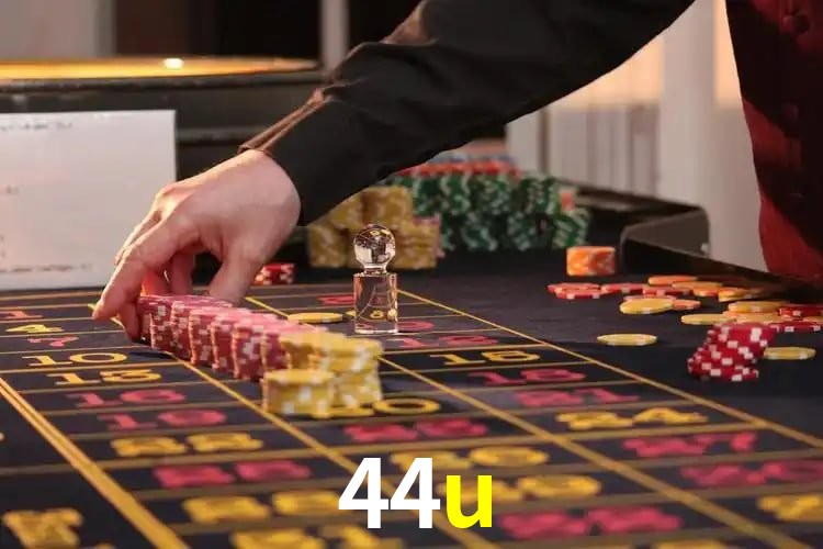 A Experiência Imersiva dos Cassinos Ao Vivo no 44u